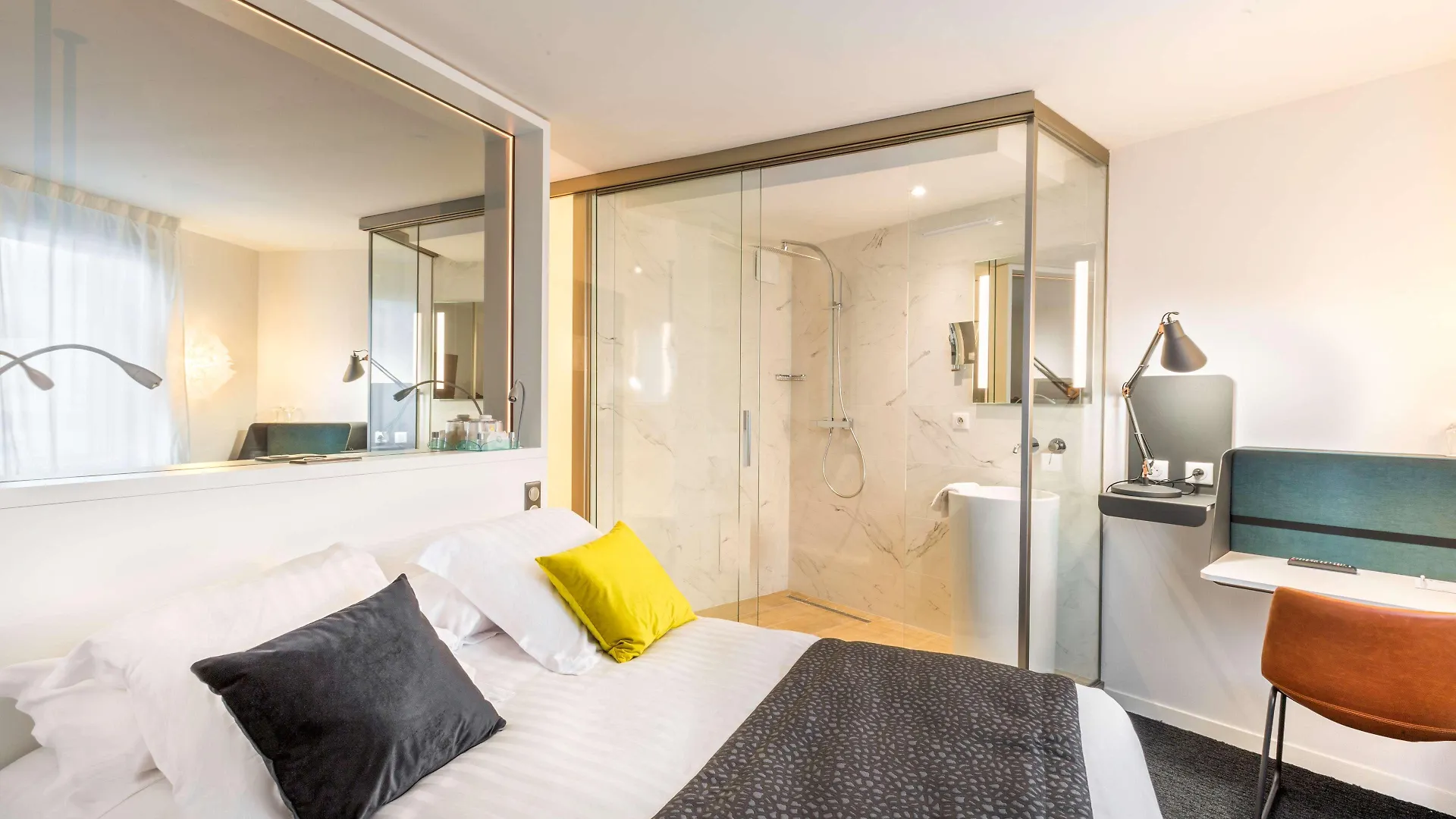 Best Western Plus Europe Hotel Brest 4*,  France